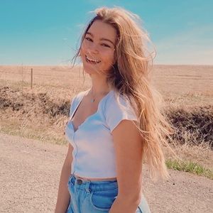 Meet your Posher, Sydney